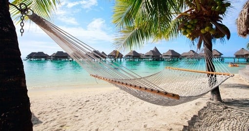 Moorea vacation packages are very popular with honeymooners and those seeking a romantic getaway.