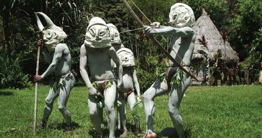 Mount Hagen mudmen - always a popular photo opportunity on all Papua New Guinea tours.
