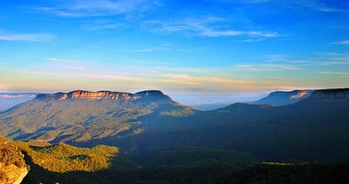 The Blue Mountains consists mainly of a sandstone plateau