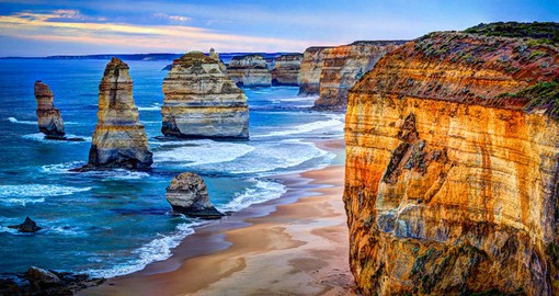 Explore the Twelve Apostles, along the immensely beautiful Great Ocean Road on your next trip