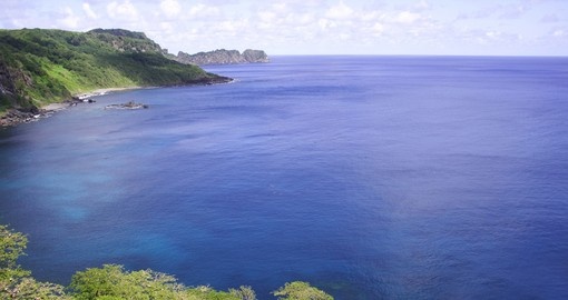 Dolphin Bay in Fernando de Noronha – always a great time to relax while on your Brazil vacation