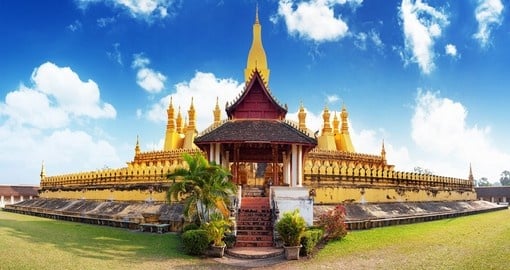 Golden Pagoda Wat Phra That Luang