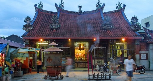 A chinese temple in Georgetown on Penang Island - a great photo opportunity while on one of our Malaysia tours.