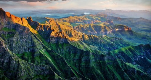 Part of the The Great Escarpment, The Drakensberg stretch for over 1,000 kilometres