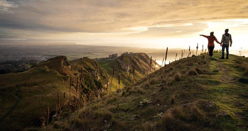 Hawke's Bay is renown for it's award winning food & wine and magnificent landscapes