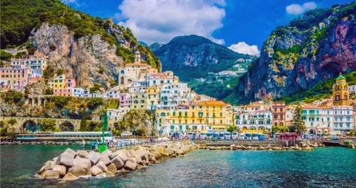 Experience the beauty of the Amalfi coast on your trip to Italy