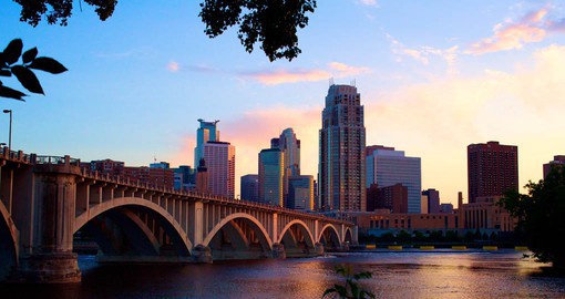 Spanning the Mississippi River, Minneapolis is home to many cultural landmarks