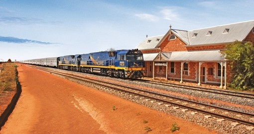 Tourism-oriented passenger train