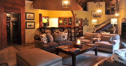 Explore all the amenities of the game lodge during your next South Africa safari.