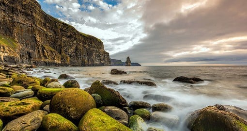 Visit the stunning Cliffs of Moher during your next Ireland vacations.