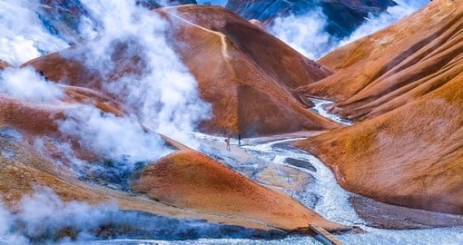 Experience the Geothermal smoking field Hveradalir in the Kerlingarfjoll mountains