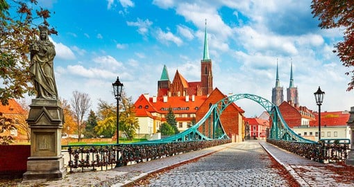 Wroclaw has an idyllic location on the Odra River, comprised of 12 islands and 130 bridges