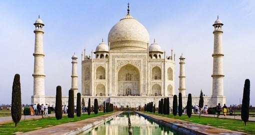 A perspective view on Taj-Mahal mausoleum