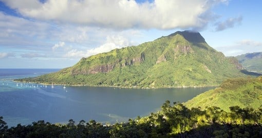 Explore Opunohu Bay, Moorea on your next Tahiti vacations.