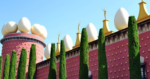 The fascinating Dalí Theatre-Museum was built in memory of the great artist Salvador Dalí