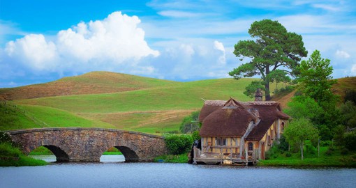 Enjoy the magical location at Hobbiton Movie Set on your trip