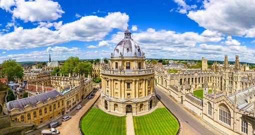 Oxford, The City of Dreaming Spires, is famous the world over for its University