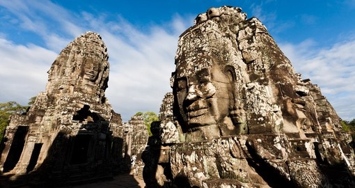 Tour ancient Angkor Wat on your Cambodia Tour