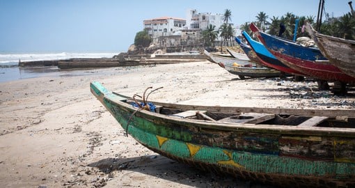 With an estimated population in excess of 4 million, Accra is built on the Gulf of Guinea