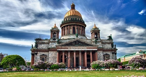 Saint Isaac Cathedral is a great photo opportunity on St Petersburg tours.
