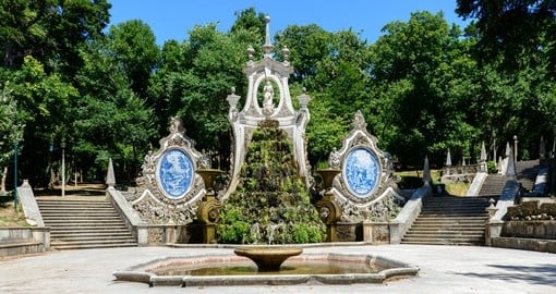 Enjoy walk around the beautiful Fountain in Parque de Santa Cruz in Coimbra during your next Portugal trips.