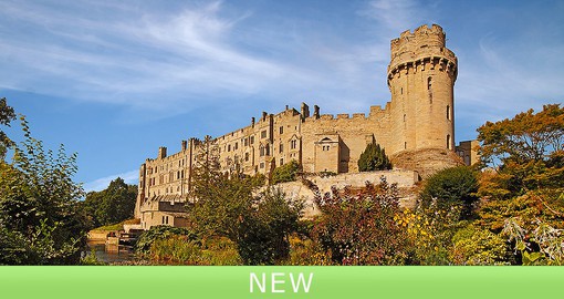 Built by William the Conqueror in 1068, Warwick Castle sits on the banks of the River Avon