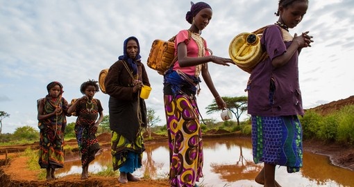 Women collecting water