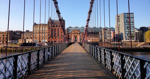 Cross  the Clyde River to stroll the streets of Glasgow