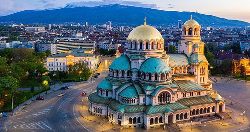 Take a moment of silence at the Alexander Nevski Cathedral, built to honour the lives lost in the Russo-Turkish war
