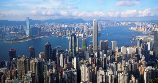A great start to your Hong Kong Vacation is a visit to Victoria Peak