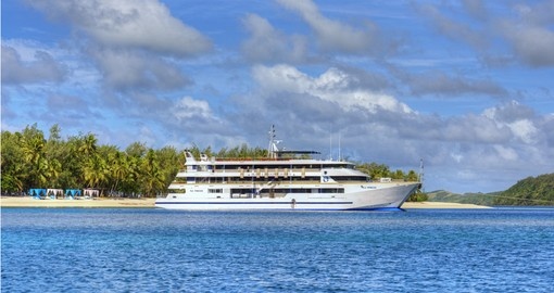 Cruise along the open blue waters on the Blue Lagoon’s Fiji Princess during your next Fiji Vacation