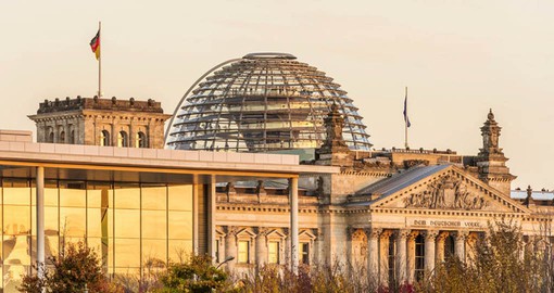 In 1990 the Reichstag was the site of the official reunification ceremony