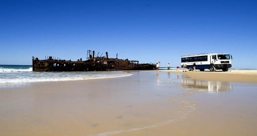 4WD tour to the Maheno shipwreck on Fraser Island