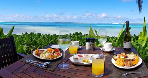 Enjoy the sapphire blue skies and crystal clear waters of Rarotonga while enjoying a delicious breakfast on your trip