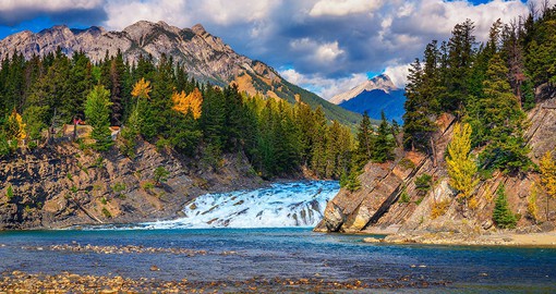 Take a stop outside of Banff to admire the power of Bow Falls