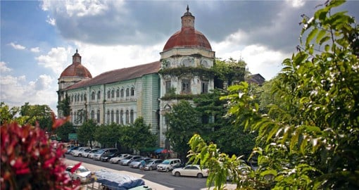 Yangon's architecture reflects it's colonial past