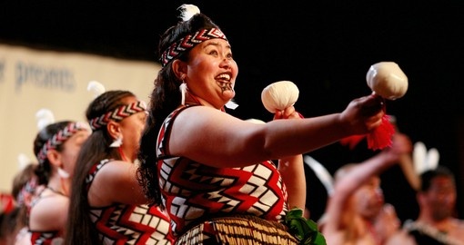 LLearn about the Maori people and their culture during your New Zealand vacation