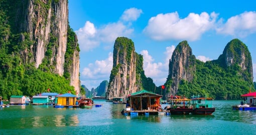 Experience Best And Attractive Deals With Vietnam Tour Packages