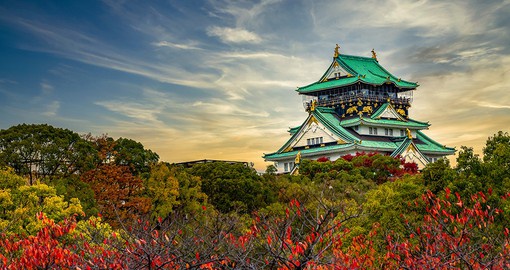 One of the most famous landmarks in Japan, Osaka Castle was originally built in the 1580s