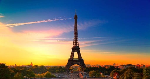 Begin your discovery of Paris and Bordeaux by witnessing the iconic Eiffel Tower at sunrise