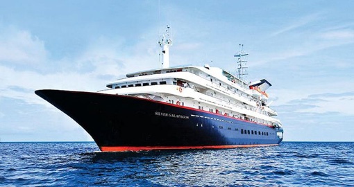 MV Silversea galapagos