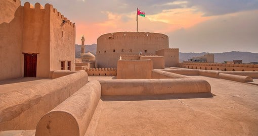 Explore the seventeenth century through the fortifications of Nizwa Fort