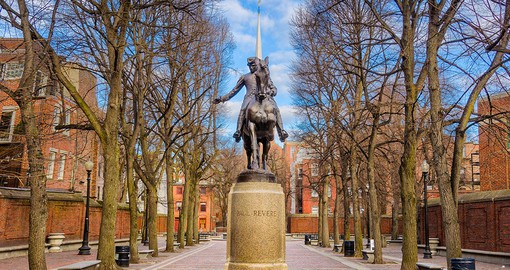 Follow the steps of the Freedom Trail through Boston for a refreshing hike
