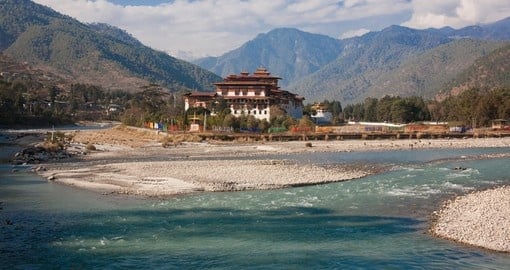Phunaka Dzong, famous buddhism place in Bhutan