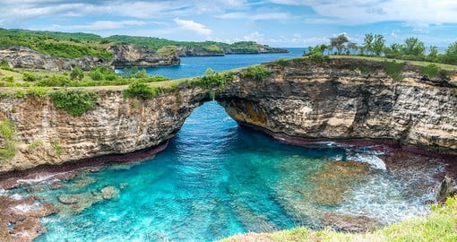 Wander the breathtaking shores of the Nusa Penida, known for its unique cliffs and rocky terrain