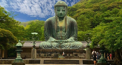 South of Tokyo, the seaside city of Kamakura was the capital of Japan from 1185 to 1333