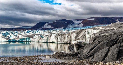 Serp-I-Molot glacier is part of the Severny Island ice cap