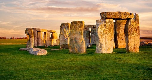 Archaeologists believe that Stonehenge was constructed from around 2500 BC