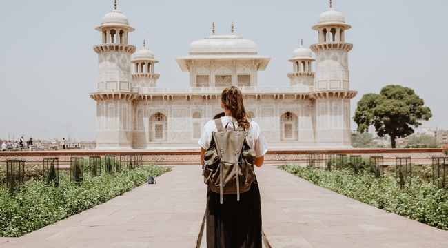 Female Traveller India